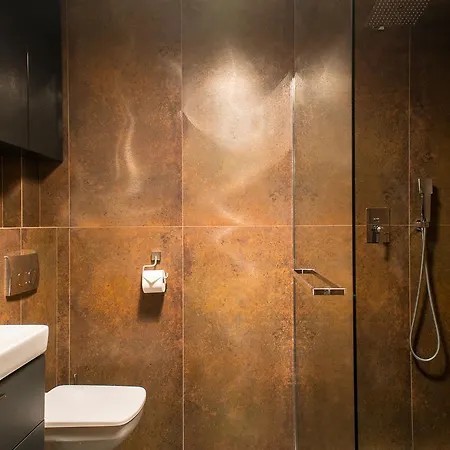 Apartman Nikola Tesla By Mythings Varsó