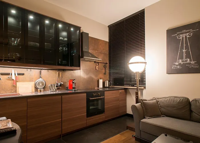 Nikola Tesla By Mythings Apartment Warsaw